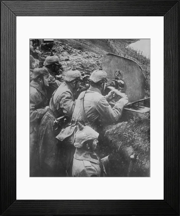 Framed Print : Working German gun against Russians, between 1914 and c1915. Creator: Bain News Service Framed Print : Working German gun against Russians, between 1914 and c1915. Creator: Bain News Service