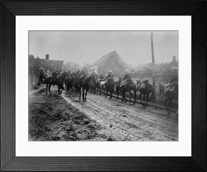 Framed Print : Ribecourt, Dragoon & Spahi Patrols meet, 1914. Creator: Bain News Service. Ribecourt, Dragoon & Spahi Patrols meet, 1914. Creator: Bain News Service