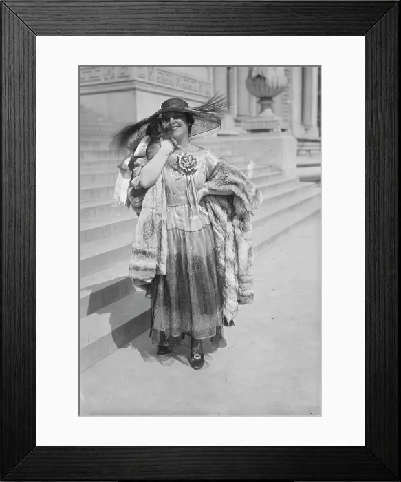 Framed Print : Farrar, 15 Apr 1918. Creator: Bain News Service Framed Print : Farrar, 15 Apr 1918. Creator: Bain News Service