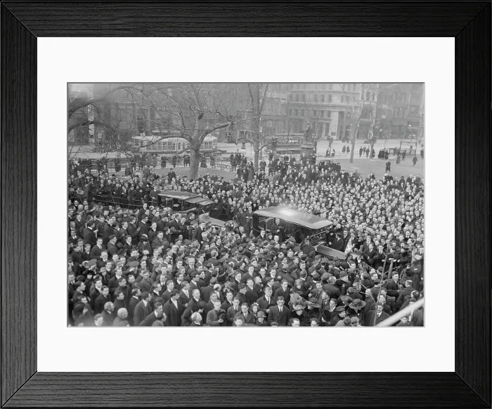Framed Print : Daniels visits RECRUIT, 16 Mar 1918. Creator: Bain News Service Framed Print : Daniels visits RECRUIT, 16 Mar 1918. Creator: Bain News Service