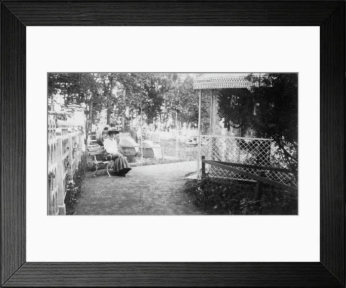 Framed Print : Mikhail Alekseevich Pavlov's Sister, Maria. Tsarskoe Selo, Kazan Cemetery, 1905. Creator: Unknown Framed Print : Mikhail Alekseevich Pavlov's Sister, Maria. Tsarskoe Selo, Kazan Cemetery, 1905. Creator: Unknown