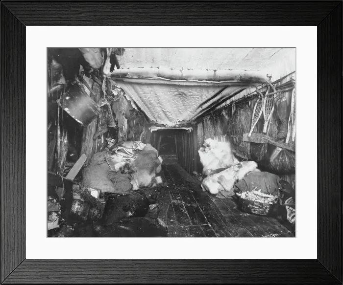 Framed Print : Interior of Eskimo hut, 1916. Creator: Lomen Brothers Framed Print : Interior of Eskimo hut, 1916. Creator: Lomen Brothers