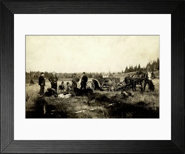 Framed Print : On a hunt in the vicinity of the Znamensky glass factory, 1913. Creator: S. Ia. Mamontov Framed Print : On a hunt in the vicinity of the Znamensky glass factory, 1913. Creator: S. Ia. Mamontov
