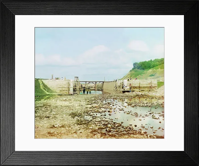 Framed Print : Soon-to-be-finished portion of the lock, Kuzminskoe, 1912. Creator: Sergey Mikhaylovich Prokudin-Gorsky Framed Print : Soon-to-be-finished portion of the lock, Kuzminskoe, 1912. Creator: Sergey Mikhaylovich Prokudin-Gorsky