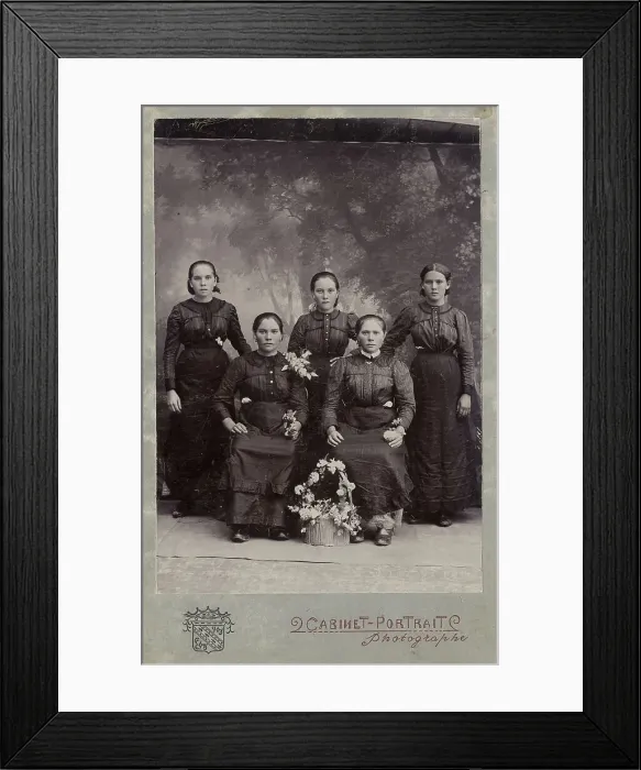 Framed Print : The Shcherbakov sisters from the village of Khomutovo, 1918. Creator: Unknown Framed Print : The Shcherbakov sisters from the village of Khomutovo, 1918. Creator: Unknown