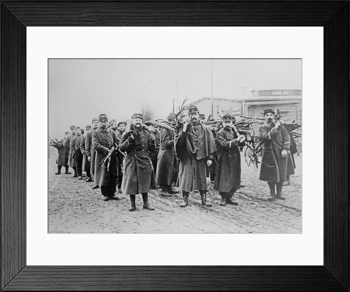 Framed Print : Prisoners, bringing in wood, Zossen, between 1914 and c1915. Creator: Bain News Service Framed Print : Prisoners, bringing in wood, Zossen, between 1914 and c1915. Creator: Bain News Service