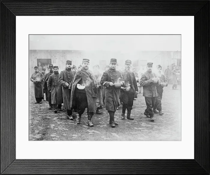 Framed Print : Prisoners getting soup, Zossen, between 1914 and c1915. Creator: Bain News Service Framed Print : Prisoners getting soup, Zossen, between 1914 and c1915. Creator: Bain News Service
