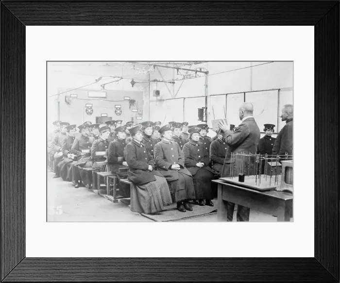 Framed Print : Training women for street R.R. [i.e. railroad] service - Berlin, between 1914 and c1915. Creator: Bain News Service