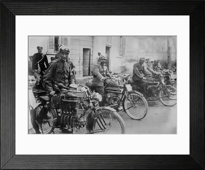 Framed Print : Italian Motor Cycle Squad, between 1914 and c1915. Creator: Bain News Service Framed Print : Italian Motor Cycle Squad, between 1914 and c1915. Creator: Bain News Service