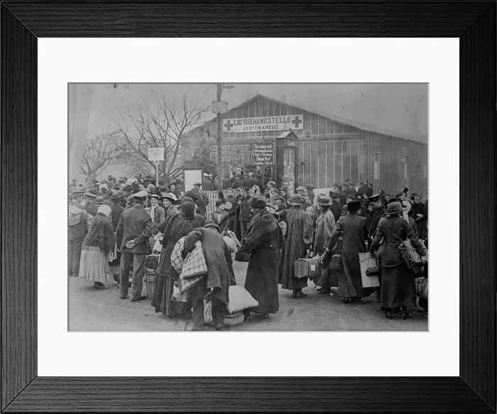 Framed Print : Exchanging French - English prisoners, Singen, Switz. between c1915 and c1920. Creator: Bain News Service Framed Print : Exchanging French - English prisoners, Singen, Switz. between c1915 and c1920. Creator: Bain News Service