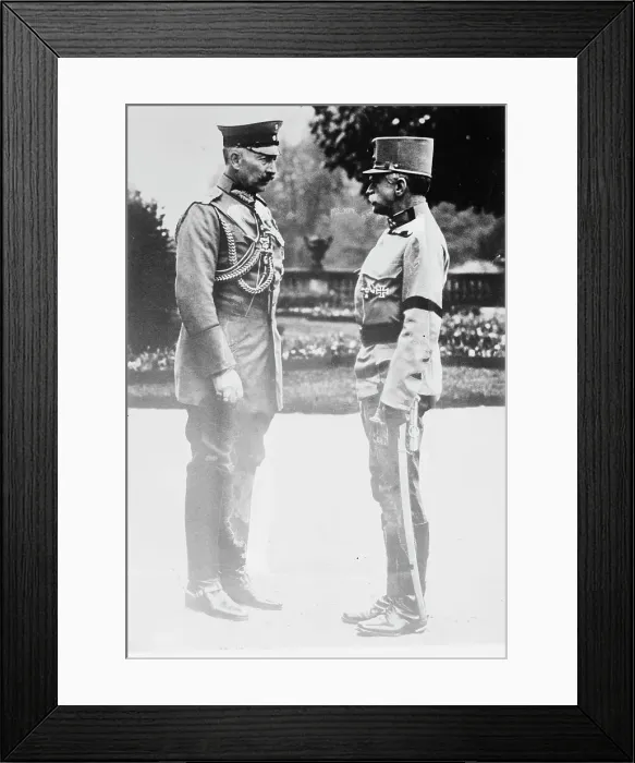 Framed Print : Kaiser & Gen. Von Hotzendorf, between 1914 and c1915. Creator: Bain News Service. Kaiser & Gen. Von Hotzendorf, between 1914 and c1915. Creator: Bain News Service Framed Print : Kaiser & Gen. Von Hotzendorf, between 1914 and c1915. Creator: Bain News Service. Kaiser & Gen. Von Hotzendorf, between 1914 and c1915. Creator: Bain News Service