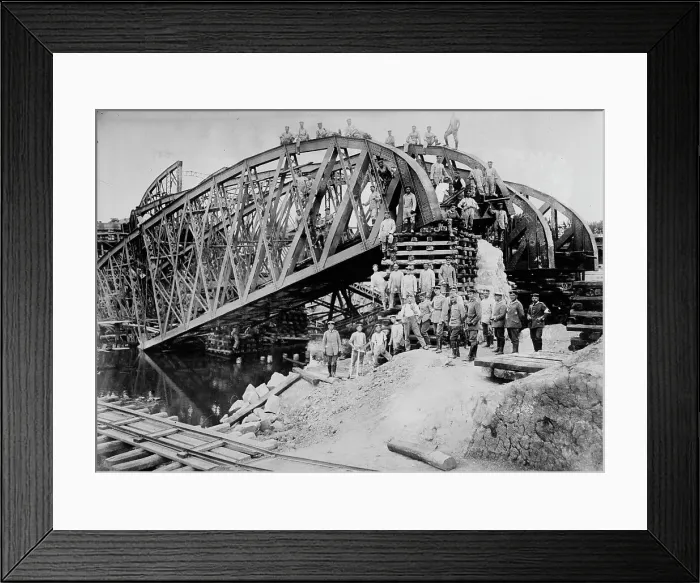 Framed Print : Germans rebuild bridge at Lemberg, between 1914 and c1915. Creator: Bain News Service Framed Print : Germans rebuild bridge at Lemberg, between 1914 and c1915. Creator: Bain News Service