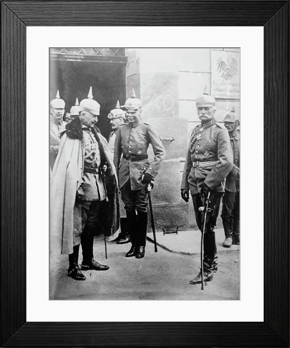 Framed Print : Kaiser and General von Mackensen, between 1914 and c1915. Creator: Bain News Service Framed Print : Kaiser and General von Mackensen, between 1914 and c1915. Creator: Bain News Service