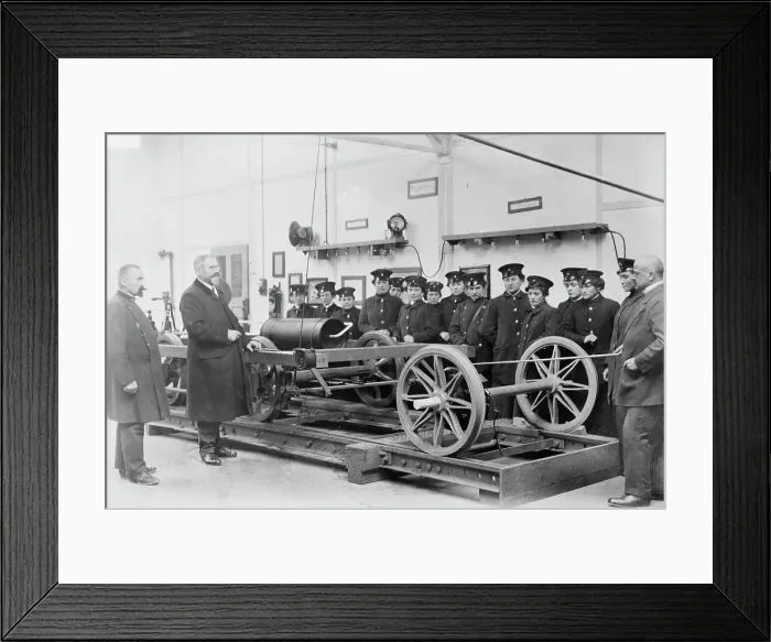 Framed Print : Traning women for street R.R. [i.e. railroad] service Berlin, between 1914 and c1915. Creator: Bain News Service