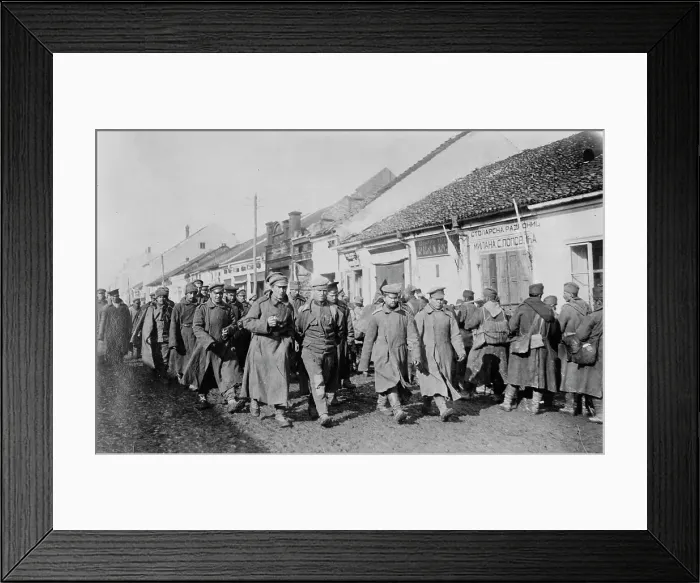 Framed Print : Russian & Servian [i.e. Serbian] prisoners in Servian village, between c1915 and c1920. Creator: Bain News Service. Russian & Servian [i.e. Serbian] prisoners in Servian village, between c1915 and c1920. Creator: Bain News Service