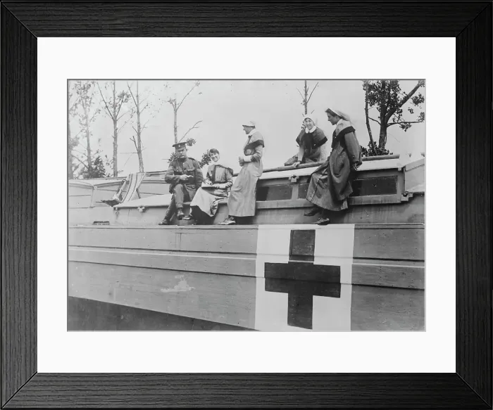 Framed Print : British nurses on hospital barge, 19 Jun 1917. Creator: Bain News Service Framed Print : British nurses on hospital barge, 19 Jun 1917. Creator: Bain News Service
