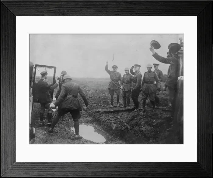 Framed Print : British Bid King Albert good by, 22 Nov 1917. Creator: Bain News Service Framed Print : British Bid King Albert good by, 22 Nov 1917. Creator: Bain News Service