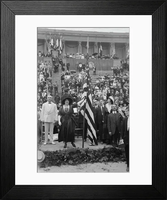 Framed Print : Frances Alda sings Star Spangled Banner, 25 Jun 1917. Creator: Bain News Service Framed Print : Frances Alda sings Star Spangled Banner, 25 Jun 1917. Creator: Bain News Service