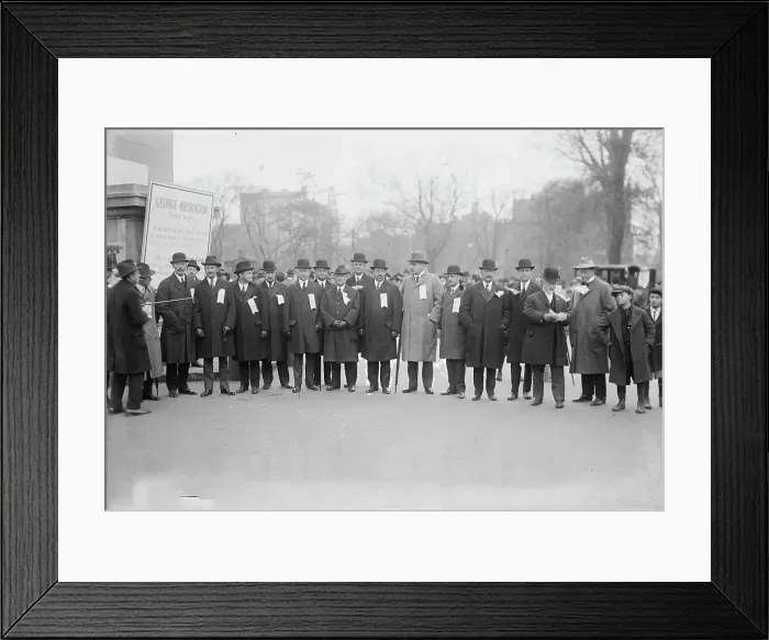 Framed Print : Liberty Loan parade, 25 Oct 1917. Creator: Bain News Service Framed Print : Liberty Loan parade, 25 Oct 1917. Creator: Bain News Service