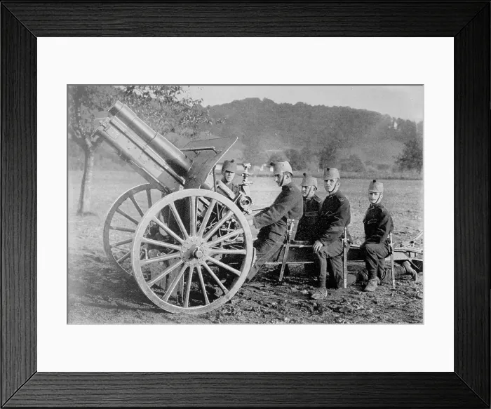 Framed Print : Swiss field Howitzer, between c1915 and c1920. Creator: Bain News Service Framed Print : Swiss field Howitzer, between c1915 and c1920. Creator: Bain News Service