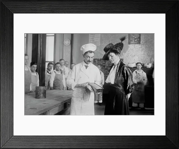 Framed Print : Mrs. J.L. Putnam at Naval Cooks School, between c1915 and 1918. Creator: Bain News Service Framed Print : Mrs. J.L. Putnam at Naval Cooks School, between c1915 and 1918. Creator: Bain News Service