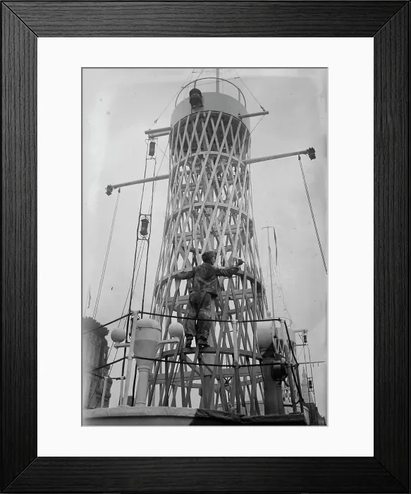 Framed Print : Camouflaging RECRUIT, 1917 or 1918. Creator: Bain News Service Framed Print : Camouflaging RECRUIT, 1917 or 1918. Creator: Bain News Service