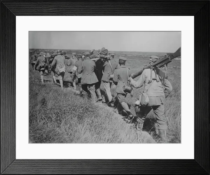 Framed Print : German prisoners with machine guns & wounded, 21 Aug 1918. Creator: Bain News Service. German prisoners with machine guns & wounded, 21 Aug 1918. Creator: Bain News Service Framed Print : German prisoners with machine guns & wounded, 21 Aug 1918. Creator: Bain News Service. German prisoners with machine guns & wounded, 21 Aug 1918. Creator: Bain News Service