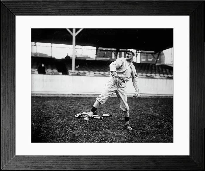 Framed Print : George Hooks Wiltse, New York NL (baseball), 1913. Creator: Bain News Service. George Hooks Wiltse, New York NL (baseball), 1913. Creator: Bain News Service Framed Print : George Hooks Wiltse, New York NL (baseball), 1913. Creator: Bain News Service. George Hooks Wiltse, New York NL (baseball), 1913. Creator: Bain News Service