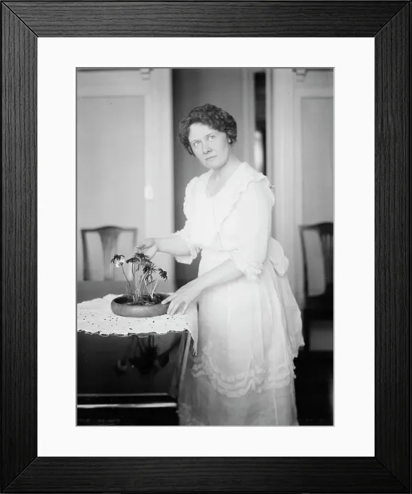 Framed Print : Macbeth, between c1915 and c1920. Creator: Bain News Service Framed Print : Macbeth, between c1915 and c1920. Creator: Bain News Service
