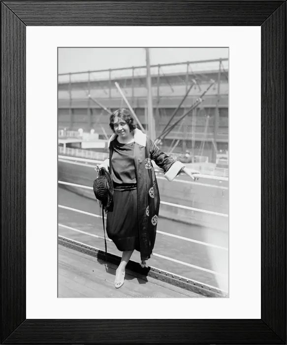 Framed Print : Telva, between c1915 and c1920. Creator: Bain News Service Framed Print : Telva, between c1915 and c1920. Creator: Bain News Service