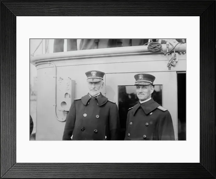 Framed Print : Sims & Burrage, between c1915 and c1920. Creator: Bain News Service. Sims & Burrage, between c1915 and c1920. Creator: Bain News Service Framed Print : Sims & Burrage, between c1915 and c1920. Creator: Bain News Service. Sims & Burrage, between c1915 and c1920. Creator: Bain News Service
