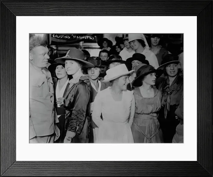Framed Print : Enlisting Marinettes, between c1915 and c1920. Creator: Bain News Service Framed Print : Enlisting Marinettes, between c1915 and c1920. Creator: Bain News Service