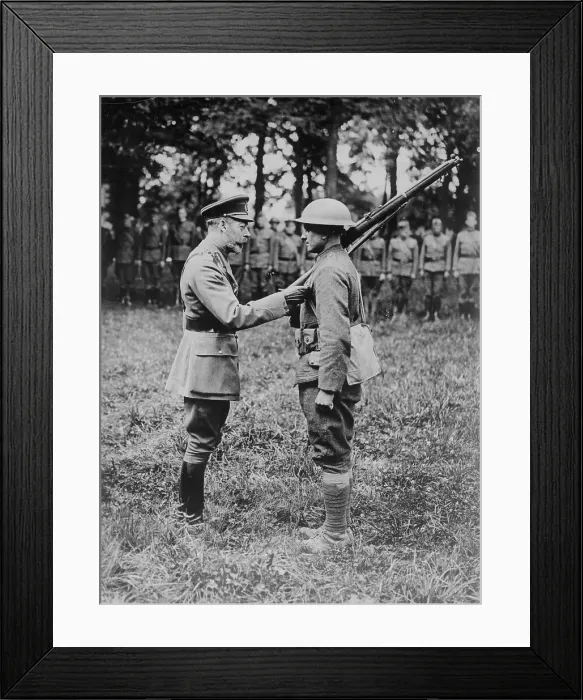 Framed Print : King Geo. decorates American, 5 Oct 1918. Creator: Bain News Service Framed Print : King Geo. decorates American, 5 Oct 1918. Creator: Bain News Service