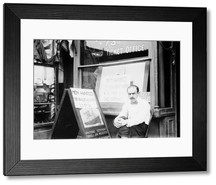 Framed Print : Steamship strike, between c1910 and c1915. Creator: Bain News Service Framed Print : Steamship strike, between c1910 and c1915. Creator: Bain News Service