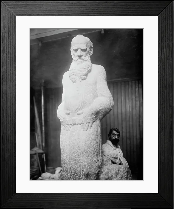 Framed Print : Serge Mercouroff and Tolstoi, between c1910 and c1915. Creator: Bain News Service Framed Print : Serge Mercouroff and Tolstoi, between c1910 and c1915. Creator: Bain News Service