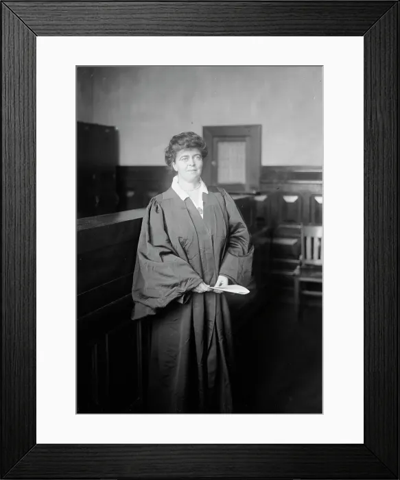 Framed Print : Mrs. Jean H. Norris, between c1915 and c1920. Creator: Bain News Service Framed Print : Mrs. Jean H. Norris, between c1915 and c1920. Creator: Bain News Service