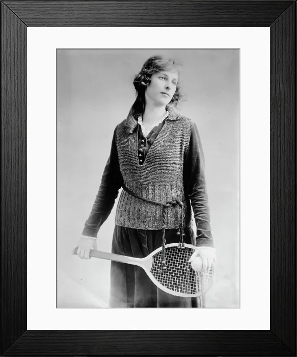 Framed Print : Clare Vernon, between c1915 and c1920. Creator: Bain News Service Framed Print : Clare Vernon, between c1915 and c1920. Creator: Bain News Service