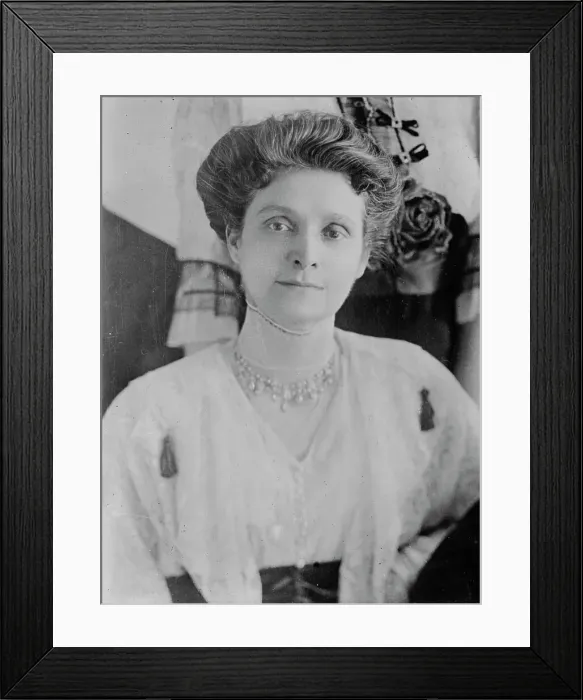 Framed Print : Mrs. C.E. Hughes, between c1915 and c1920. Creator: Bain News Service Framed Print : Mrs. C.E. Hughes, between c1915 and c1920. Creator: Bain News Service
