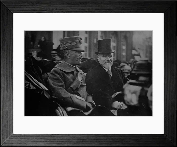 Framed Print : King of Italy & Raymond Poincare, 1918. Creator: Bain News Service Framed Print : King of Italy & Raymond Poincare, 1918. Creator: Bain News Service