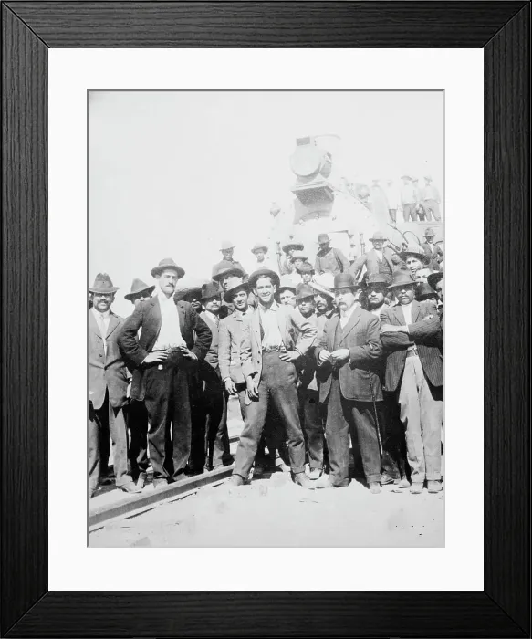 Framed Print : Mexico - special train sent for body of De Las Rias, between c1910 and c1915. Creator: Bain News Service Framed Print : Mexico - special train sent for body of De Las Rias, between c1910 and c1915. Creator: Bain News Service