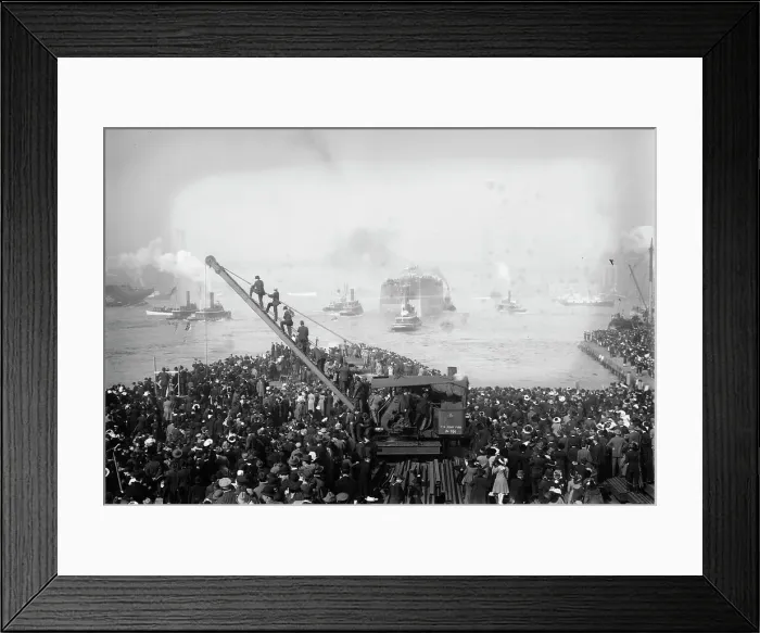 Framed Print : Launch of NEW YORK (reversed), 1912. Creator: Bain News Service