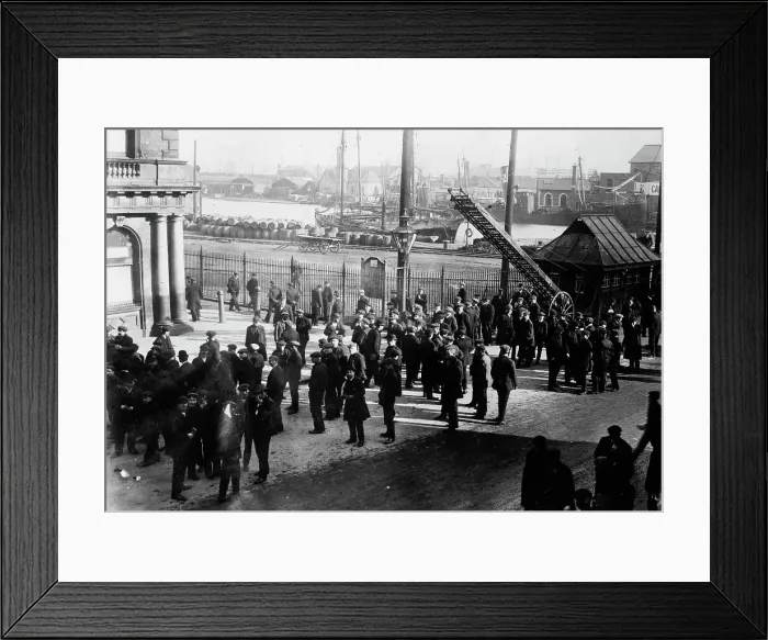 Framed Print : British coal strike - idle dock laborers, Cardiff, between c1910 and c1915. Creator: Bain News Service Framed Print : British coal strike - idle dock laborers, Cardiff, between c1910 and c1915. Creator: Bain News Service