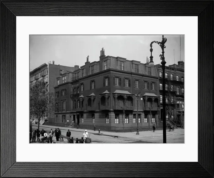 Framed Print : Sulzer Home, N.Y. between c1910 and c1915. Creator: Bain News Service Framed Print : Sulzer Home, N.Y. between c1910 and c1915. Creator: Bain News Service
