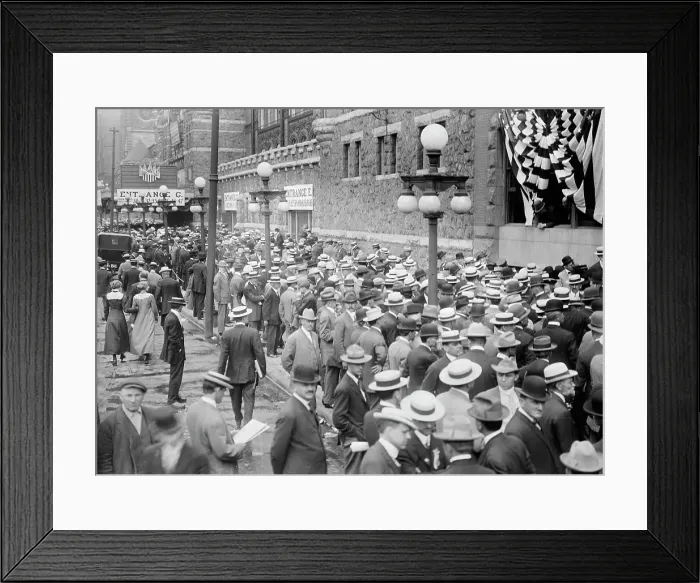 Framed Print : Coliseum - Chicago, 1912. Creator: Bain News Service Framed Print : Coliseum - Chicago, 1912. Creator: Bain News Service
