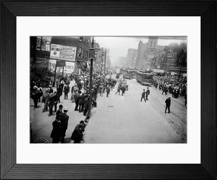 Framed Print : Convention crowd, Chicago, 1912. Creator: Bain News Service Framed Print : Convention crowd, Chicago, 1912. Creator: Bain News Service