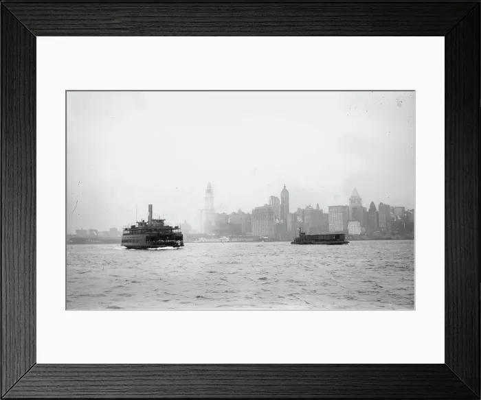 Framed Print : Skyline - N.Y.C.: Woolworth Bldg. Singer Bldg. Bankers Trust Bldg. (1912?). Creator: Bain News Service Framed Print : Skyline - N.Y.C.: Woolworth Bldg. Singer Bldg. Bankers Trust Bldg. (1912?). Creator: Bain News Service