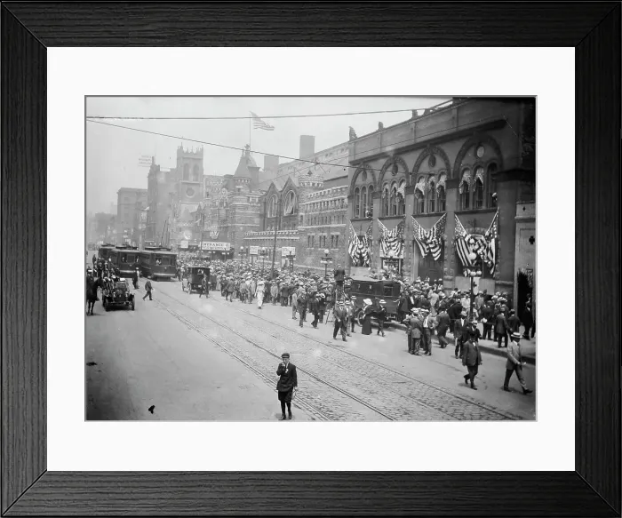 Framed Print : Convention crowd - Chicago, 1912. Creator: Bain News Service