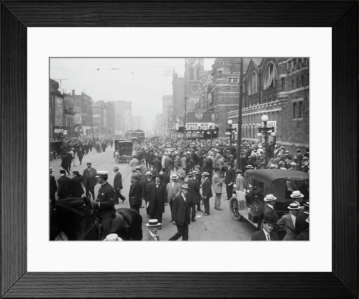 Framed Print : Convention crowd - Chicago, 1912. Creator: Bain News Service