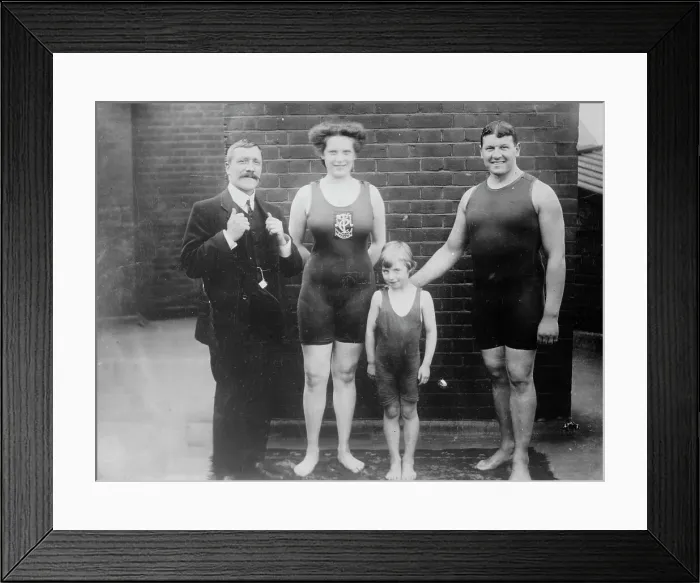 Framed Print : J.G. Smith, Lily Smith, Walter Brickett, between c1910 and c1915. Creator: Bain News Service Framed Print : J.G. Smith, Lily Smith, Walter Brickett, between c1910 and c1915. Creator: Bain News Service