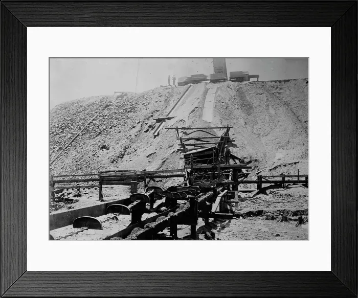 Framed Print : Coal mine idle, between c1910 and c1915. Creator: Bain News Service Framed Print : Coal mine idle, between c1910 and c1915. Creator: Bain News Service